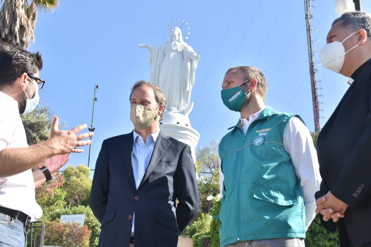 Minvu presenta horarios y medidas sanitarias para celebración de Inmaculada Concepción en Parquemet