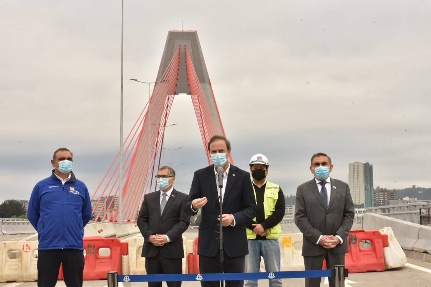 Autoridades anuncian marcha blanca del puente Treng Treng Kay Kay