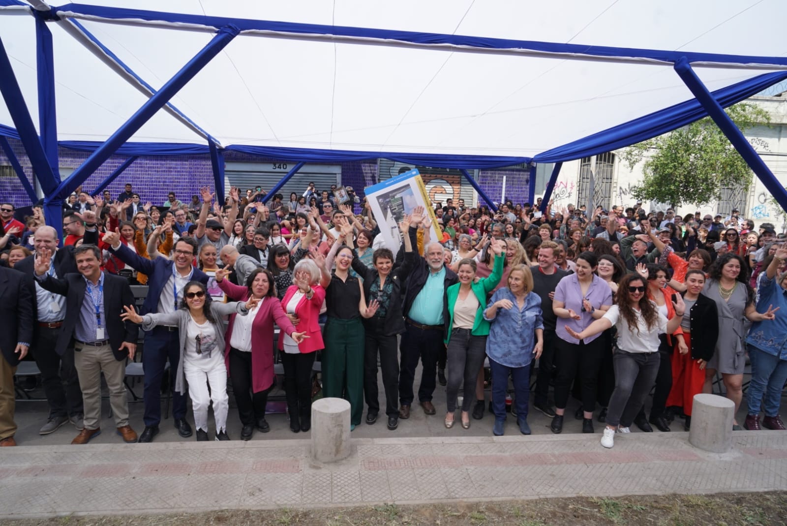 Plan de Emergencia Habitacional: 84 familias abren las puertas de sus nuevas viviendas en Santiago Centro