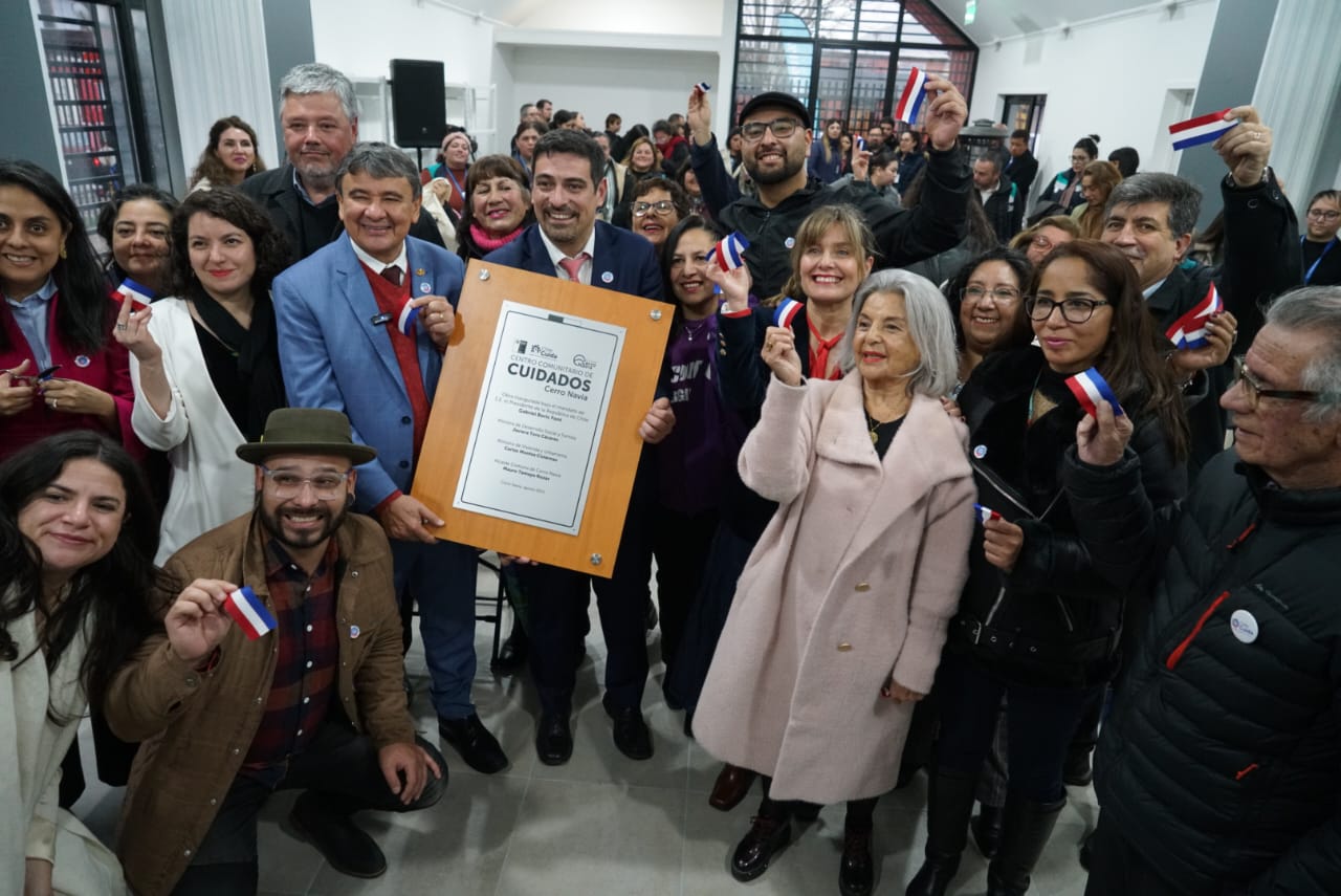 Gobierno inaugura primer Centro Comunitario de Cuidados de Cerro Navia y refuerza importancia de la alianza internacional en el reconocimiento de las políticas de cuidados