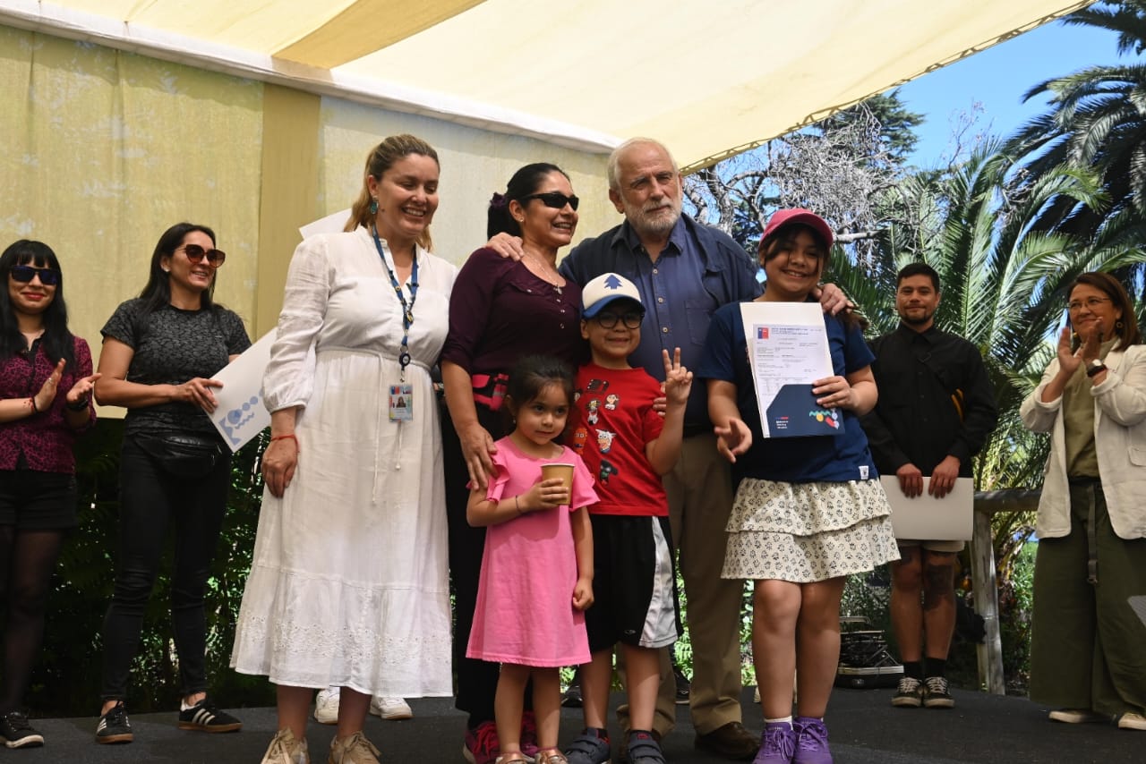 Ministro Montes en entrega de beneficios a familias de sectores medios: «Este es el subsidio más grande que entrega el Estado, puede llegar a los 22 millones pesos»